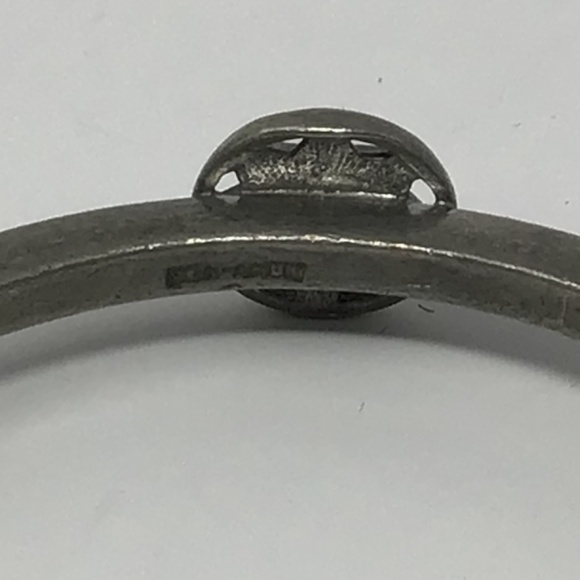 Ben-Amun Pewter 6 Star Flower Station Bracelet - Picture 4 of 11